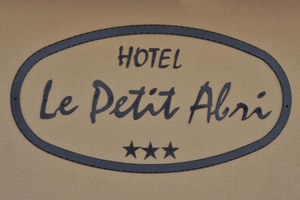 Hotel Le Petit Abri シャンポルク エクステリア 写真