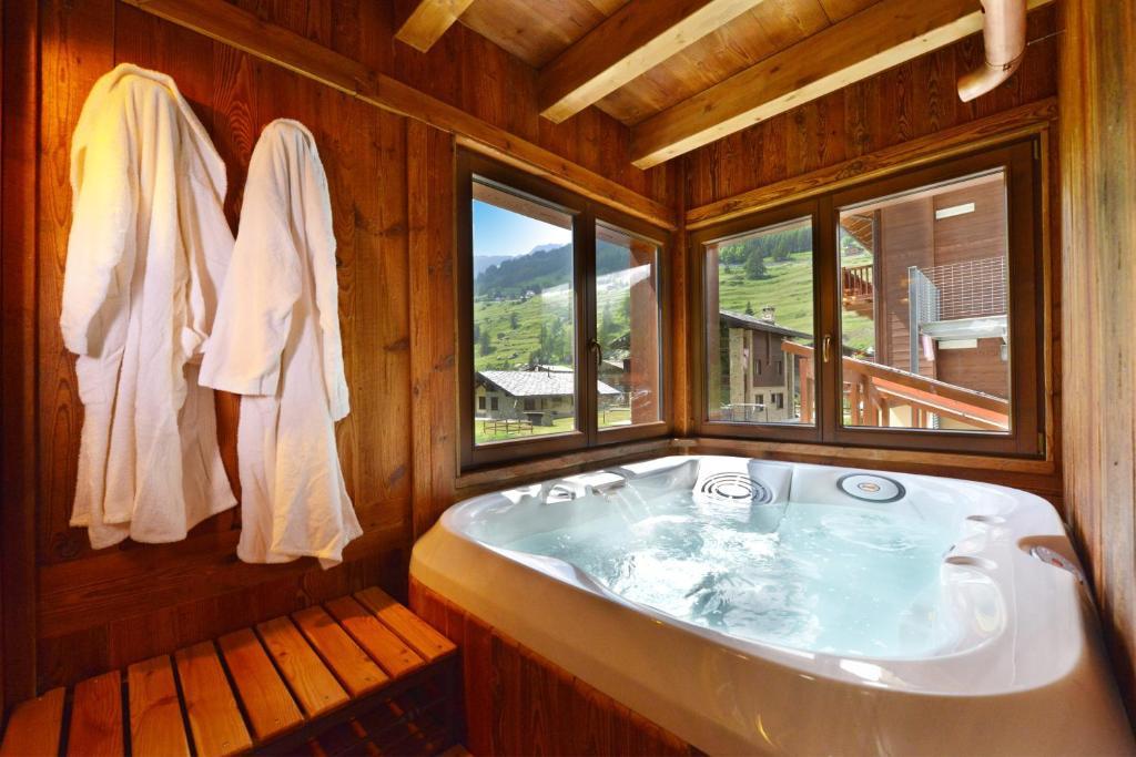 Hotel Le Petit Abri シャンポルク エクステリア 写真
